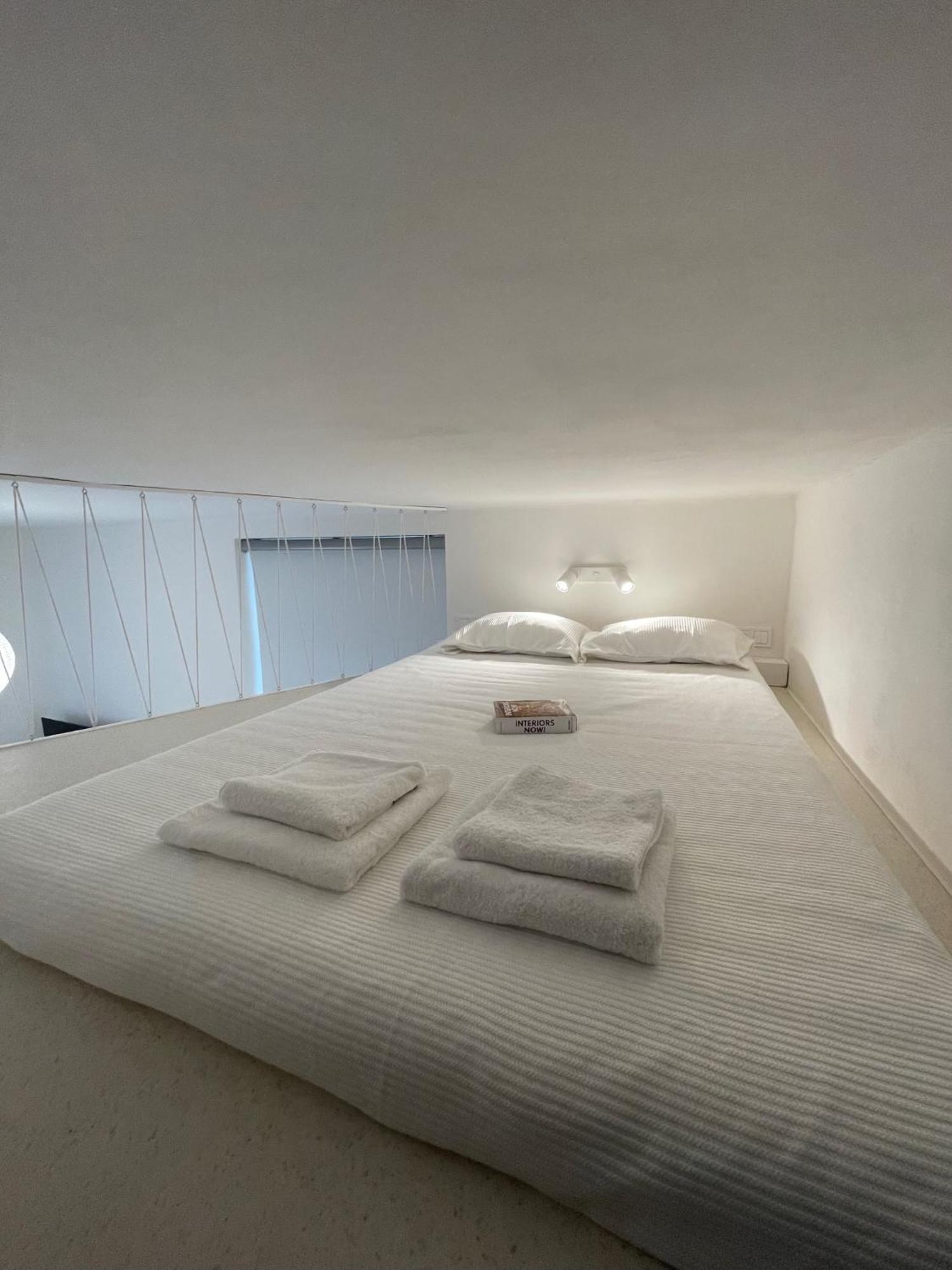 Urban Retreat I Modern Boho Apartments In Lovely Letna District - 10 Minutes From Old Town Praga Exterior foto